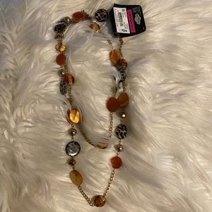 Spice animal necklace